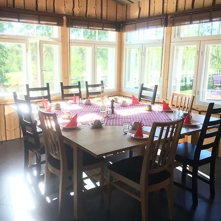 فندق مبيت وإفطار Purola Farm Saarijärvi