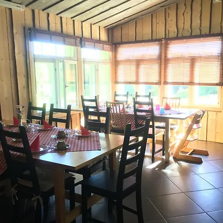 Purola Farm فندق مبيت وإفطار